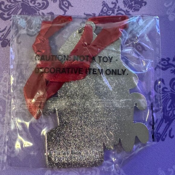 Disney 2024 Christmas Party Ornament - Picture 4 of 5
